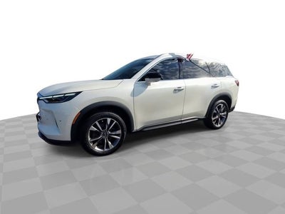 2022 INFINITI QX60 LUXE