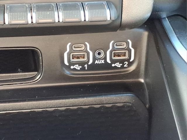 2021 RAM 1500 Big Horn Crew Cab 4x4 5'7" Box