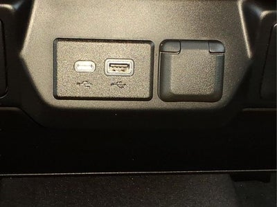 2022 Chevrolet Silverado 1500 LTD LT (2FL)