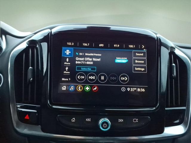 2021 Chevrolet Traverse LT Cloth