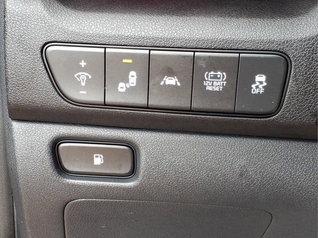2022 Kia Niro LXS