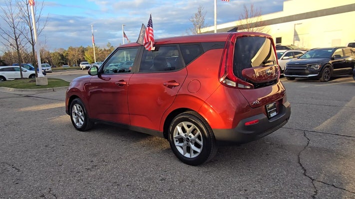 2021 Kia Soul S in , OH - Mark Wahlberg Chevrolet Auto Group