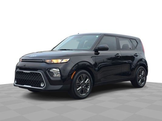 2022 Kia Soul EX in , OH - Mark Wahlberg Chevrolet Auto Group