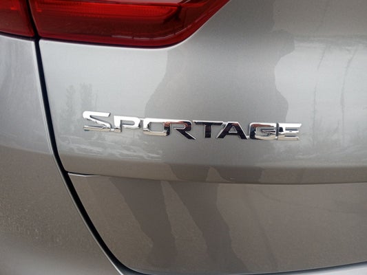 2022 Kia Sportage LX in , OH - Mark Wahlberg Chevrolet Auto Group