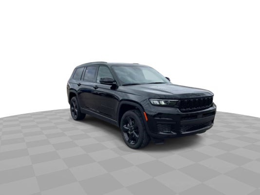 2021 Jeep Grand Cherokee L Altitude 4x4 in , OH - Mark Wahlberg Chevrolet Auto Group