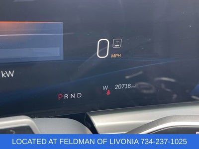 2024 Cadillac LYRIQ Sport 2