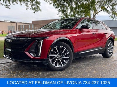 2024 Cadillac LYRIQ Sport 2