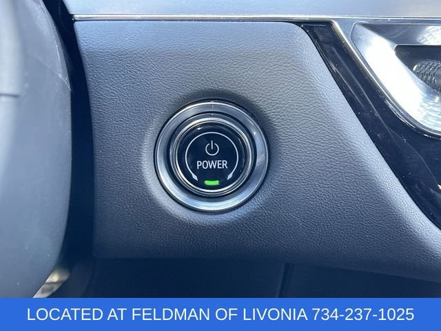 2024 Cadillac LYRIQ Sport 2