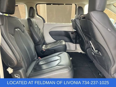 2020 Chrysler Pacifica Touring L Plus