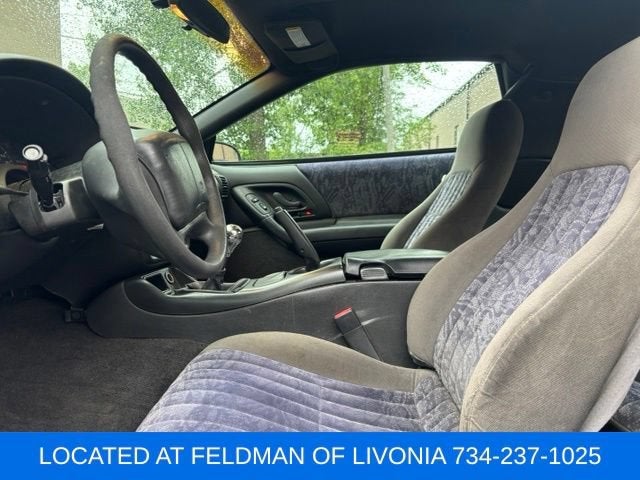 2001 Chevrolet Camaro 2dr Cpe