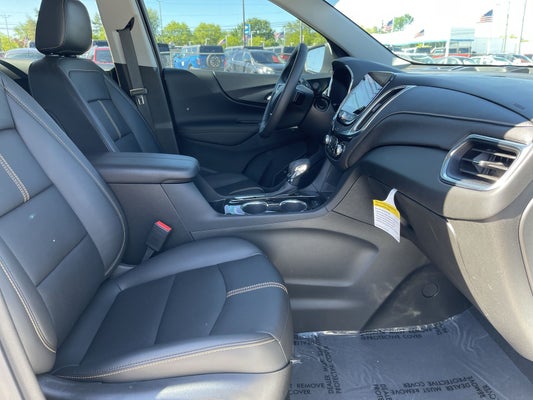 2022 Chevrolet Equinox Premier in , OH - Mark Wahlberg Chevrolet Auto Group