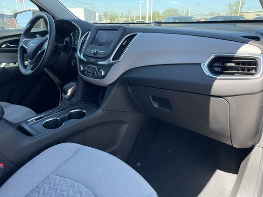 2022 Chevrolet Equinox LS in , OH - Mark Wahlberg Chevrolet Auto Group