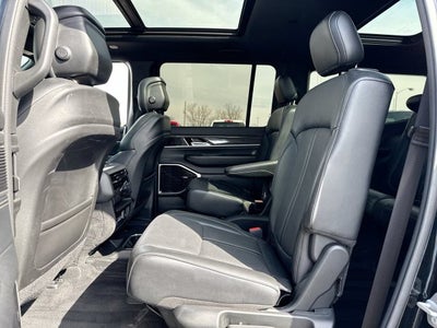 2022 Jeep Wagoneer Series III