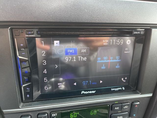 2004 Ford Thunderbird Base