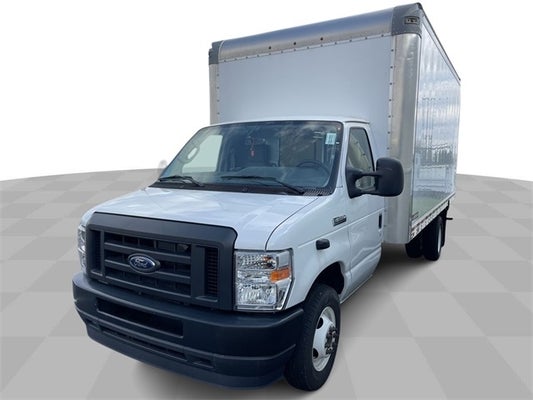 2022 Ford E-350SD Base Cutaway in , OH - Mark Wahlberg Chevrolet Auto Group