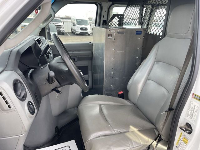 2014 Ford E-350SD Base