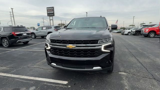 2023 Chevrolet Suburban LS