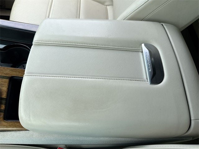 2022 Cadillac Escalade ESV Premium Luxury Platinum