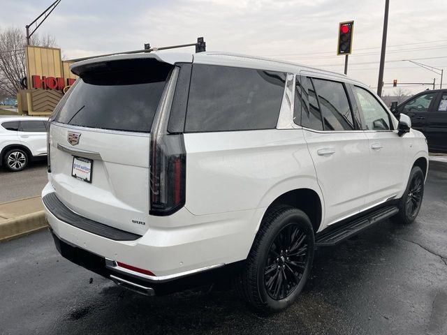 2025 Cadillac Escalade Luxury