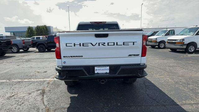 2024 Chevrolet Silverado 1500 ZR2