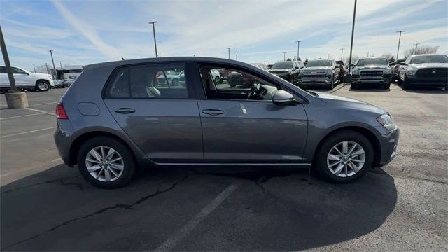 2019 Volkswagen Golf Base