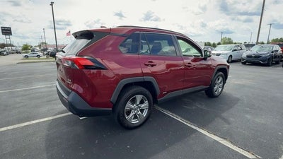 2022 Toyota RAV4 Hybrid XLE