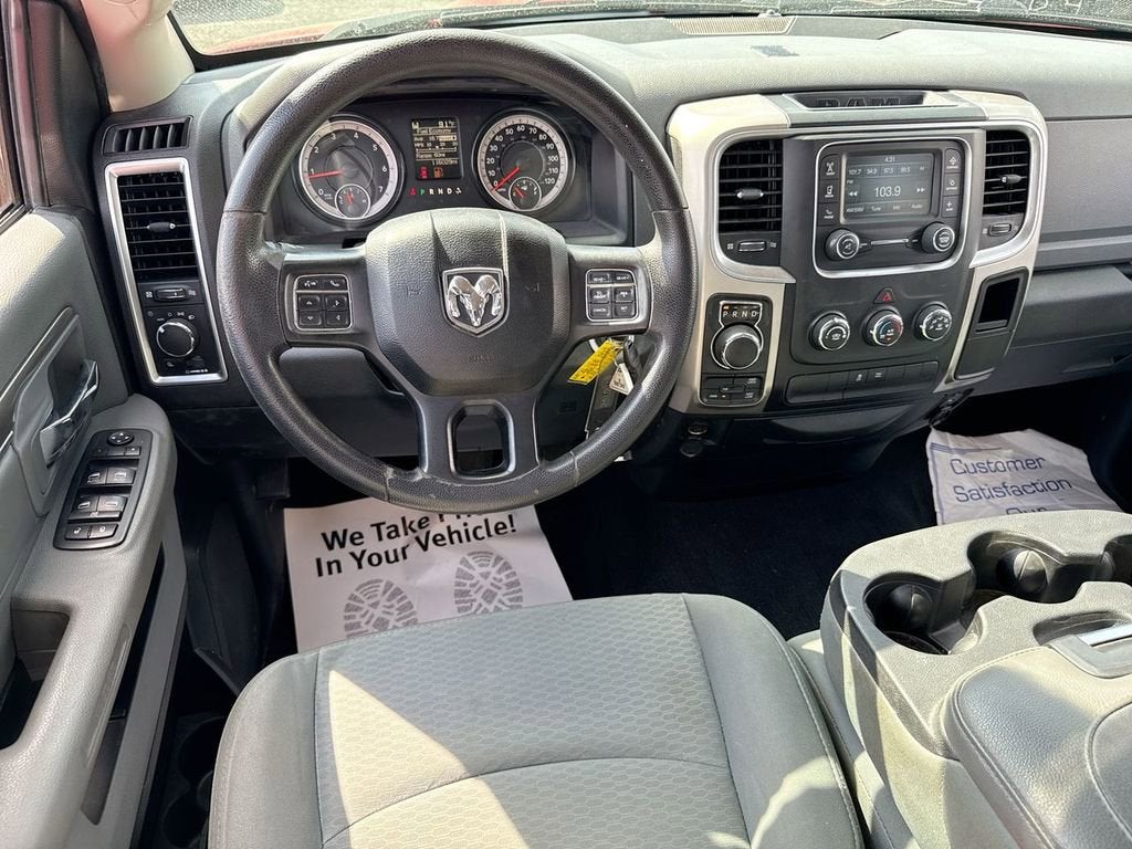 2017 RAM 1500 SLT