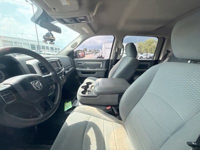 2019 RAM 1500 Classic SLT Crew Cab 4x4 6'4" Box