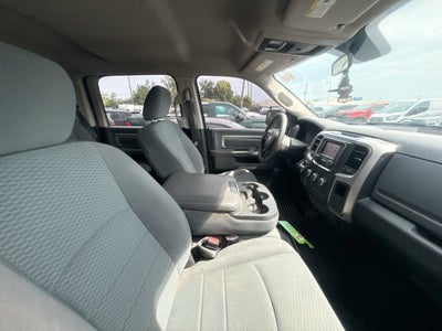 2019 RAM 1500 Classic SLT Crew Cab 4x4 6'4" Box