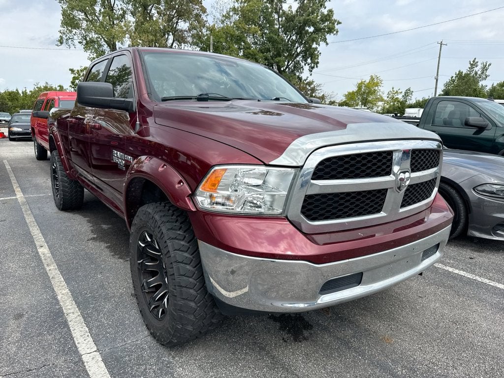 2019 RAM 1500 Classic SLT Crew Cab 4x4 6'4" Box