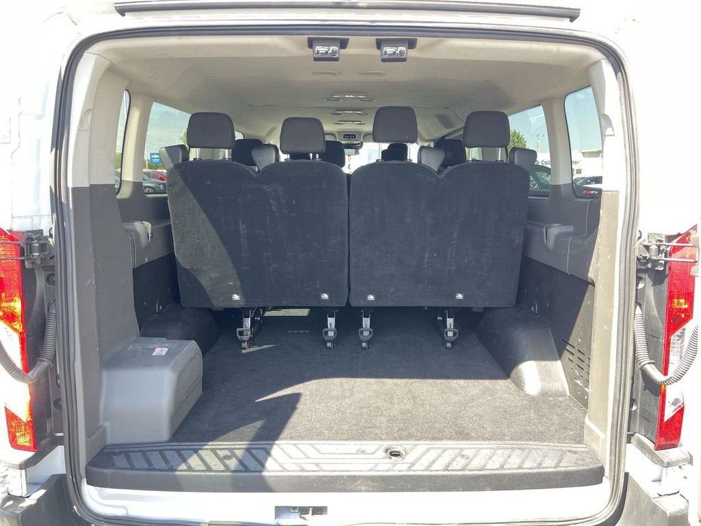 2024 Ford Transit Passenger Wagon XL