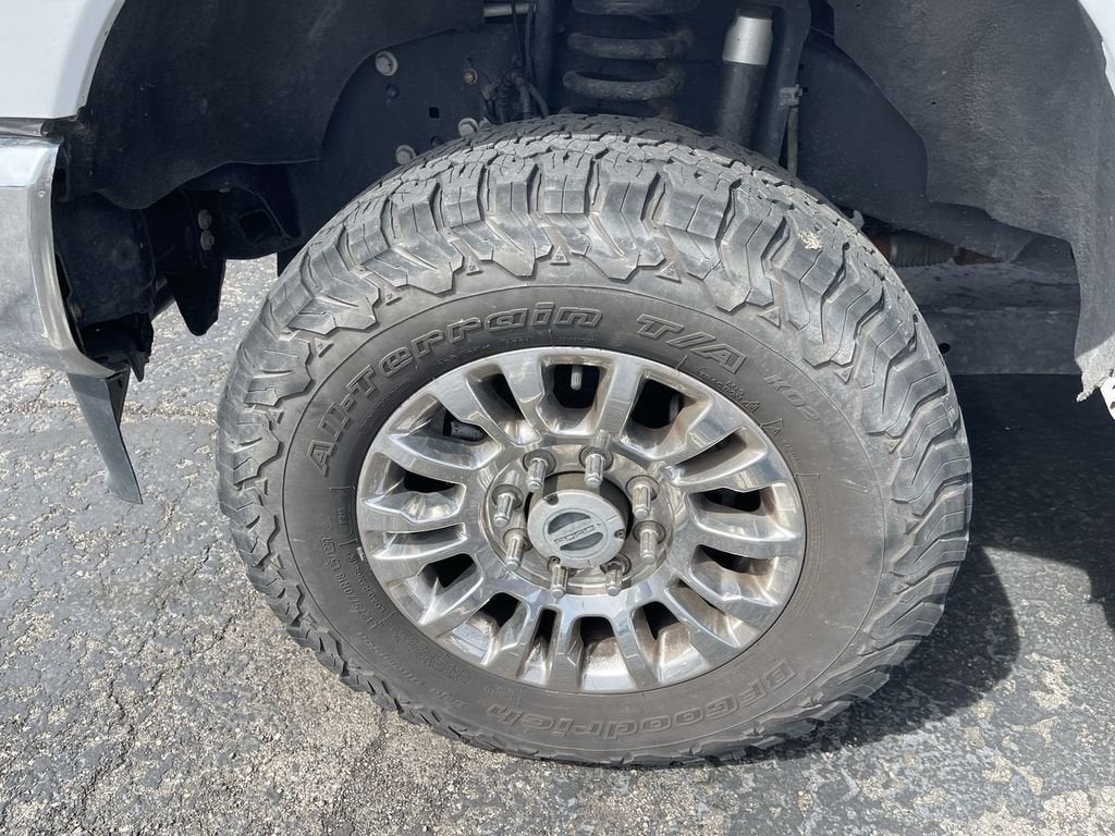 2022 Ford Super Duty F-350 SRW Lariat