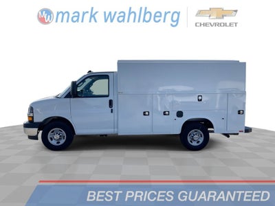 2025 Chevrolet Express Cutaway 3500 1WT