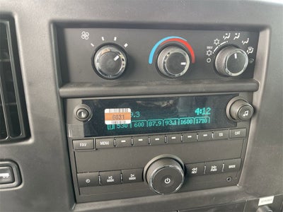 2025 Chevrolet Express Cutaway 3500 1WT