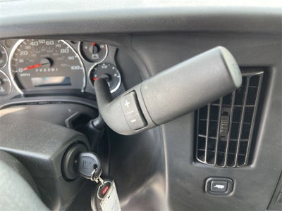 2025 Chevrolet Express Cutaway 3500 1WT