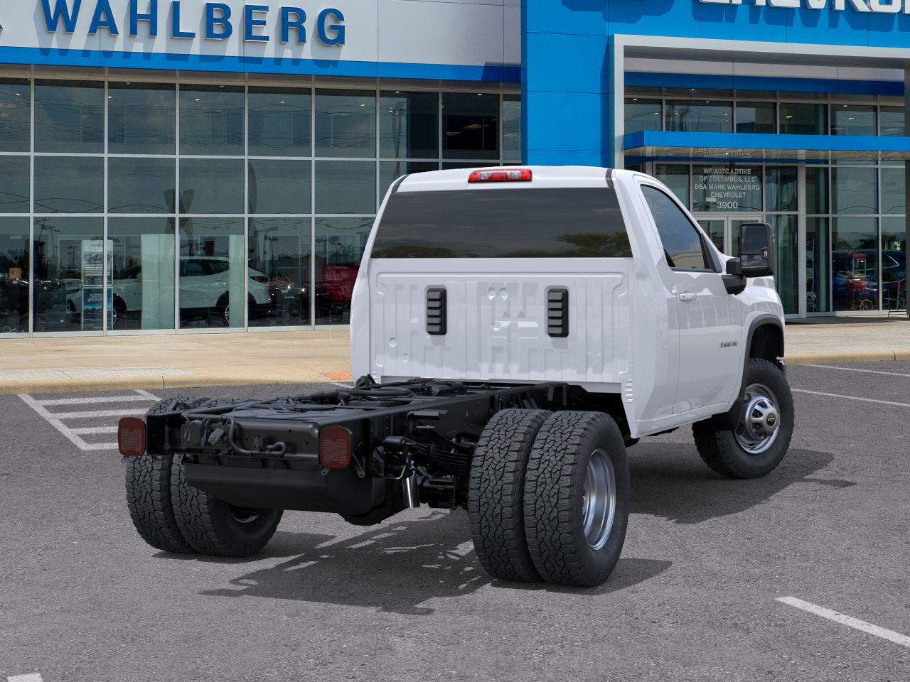 2025 Chevrolet Silverado 3500 HD Chassis Cab Work Truck