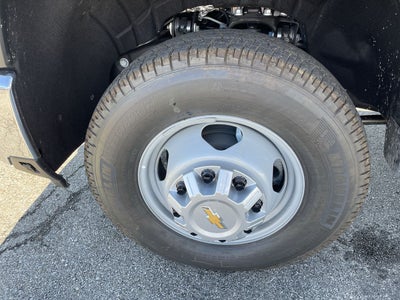 2025 Chevrolet Silverado 3500 HD Chassis Cab Work Truck