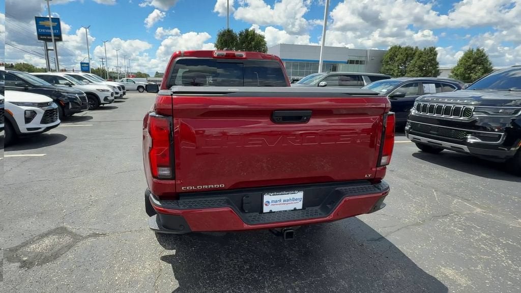 2024 Chevrolet Colorado LT