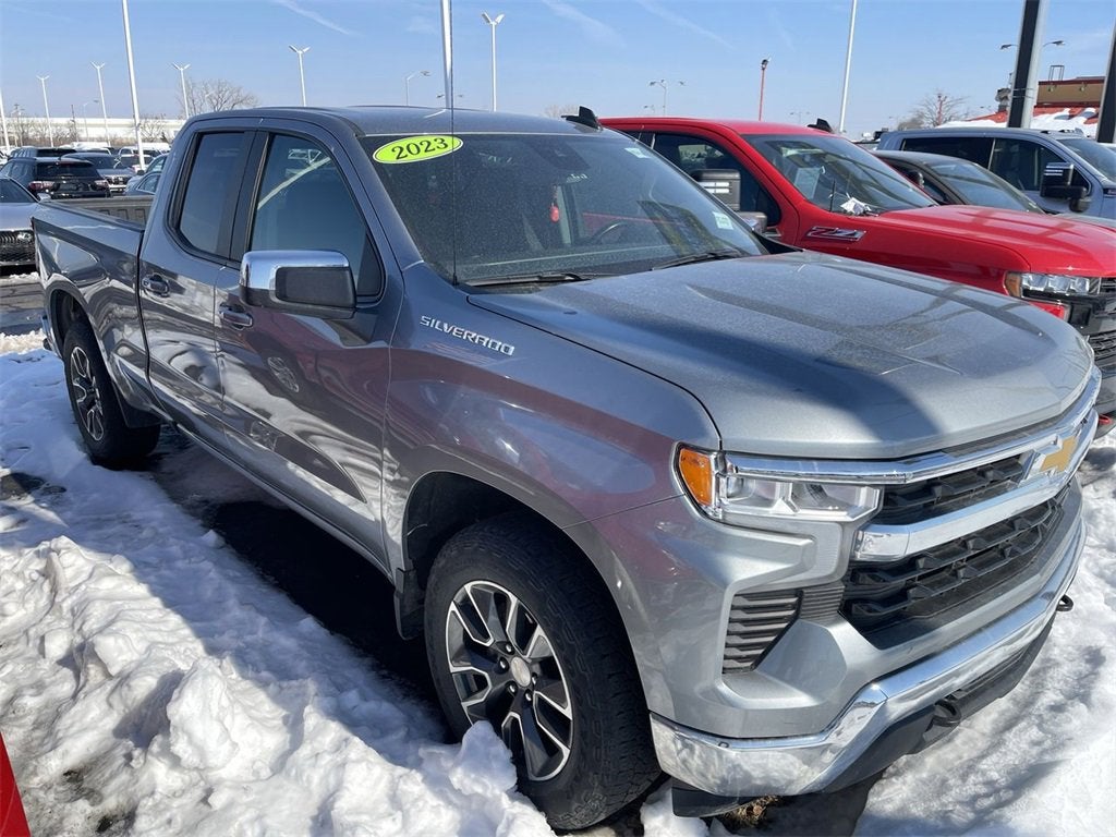 2023 Chevrolet Silverado 1500 LT (2FL)