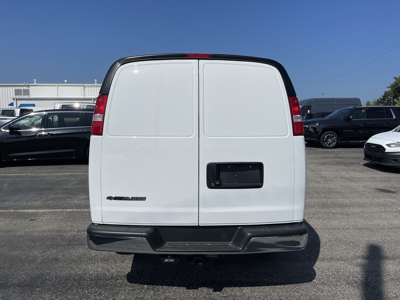 2025 Chevrolet Express Cargo 2500 WT