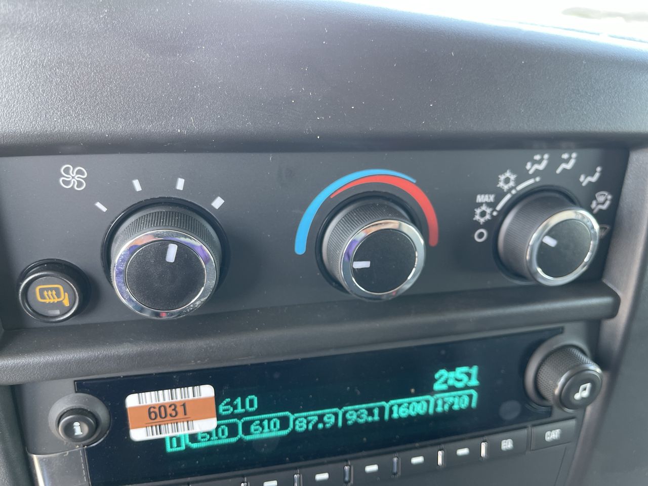 2025 Chevrolet Express Cargo 2500 WT