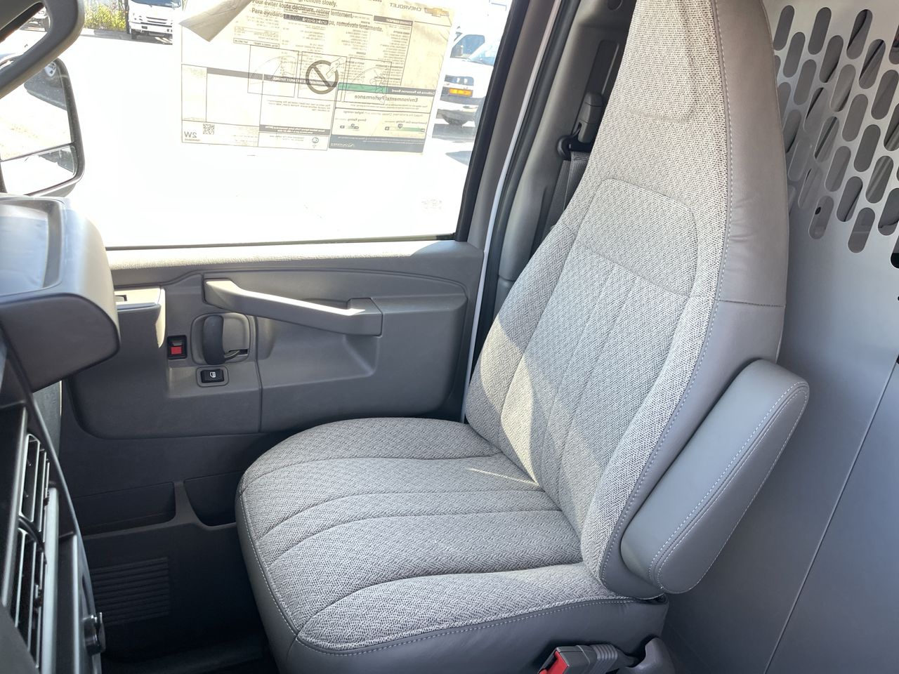 2025 Chevrolet Express Cargo 2500 WT