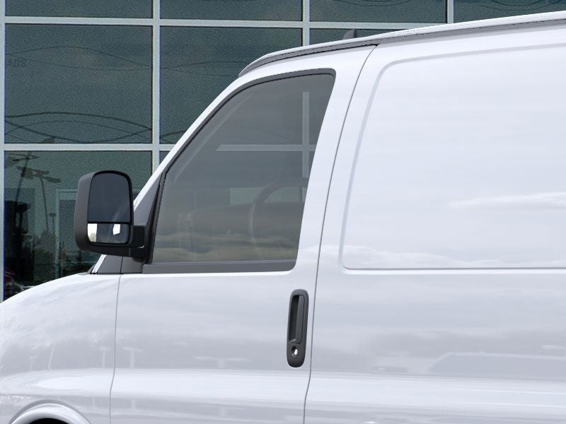 2025 Chevrolet Express Cargo 3500 WT