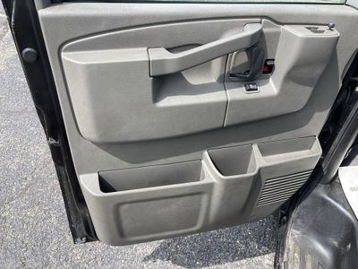 2016 Chevrolet Express Cargo 3500 3500 Regular Wheelbase Rear-Wheel Drive
