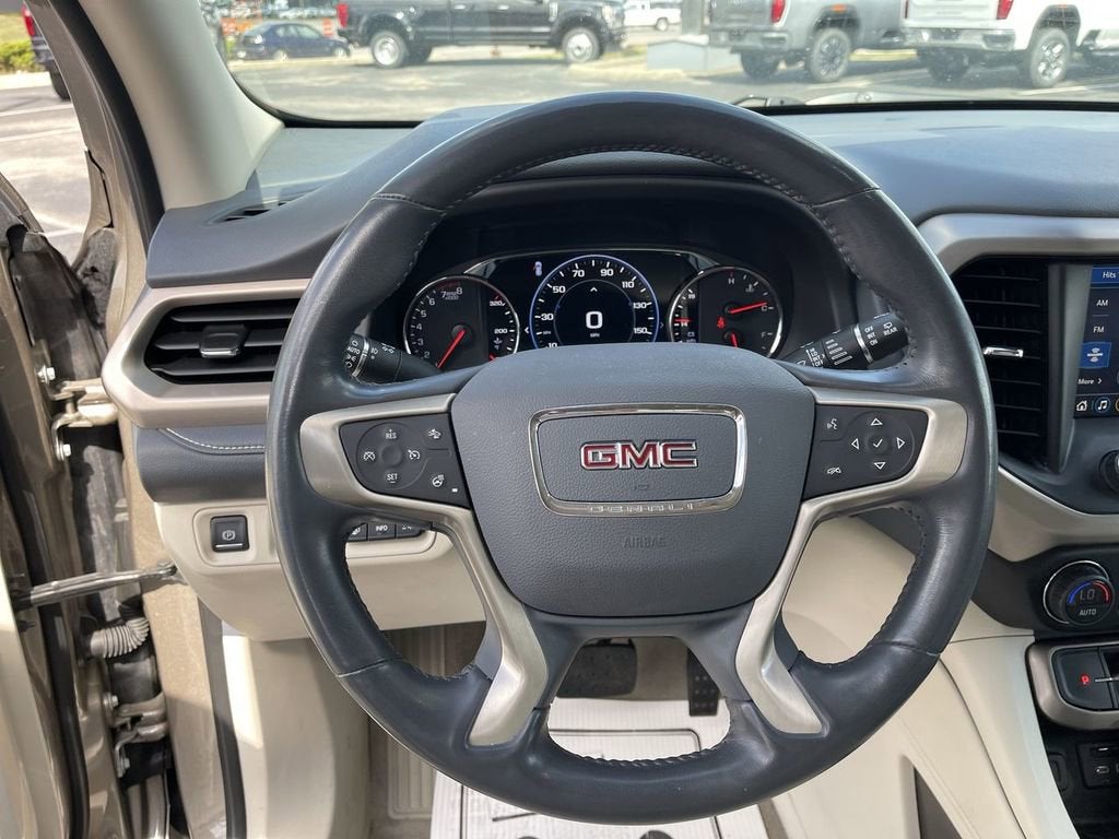 2022 GMC Acadia Denali
