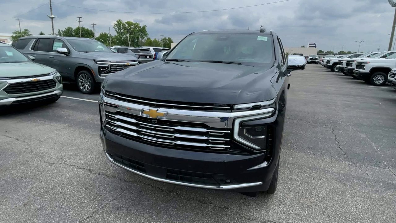 2025 Chevrolet Suburban Premier