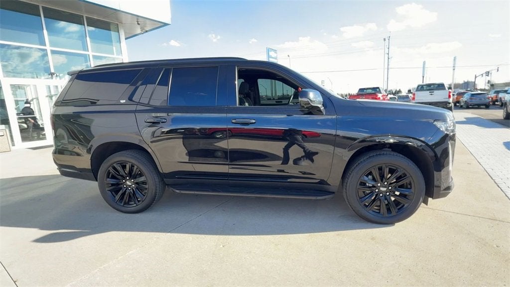 2023 Cadillac Escalade Sport