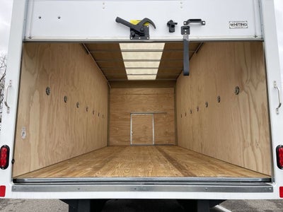 2025 Chevrolet Express Cutaway 3500 1WT