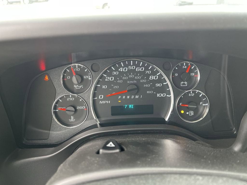 2025 Chevrolet Express Cutaway 3500 1WT