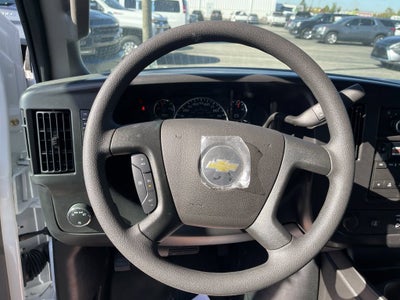 2026 Chevrolet Express Cutaway 4500 2WT